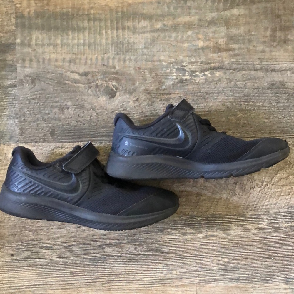 Nike RunFast - Picture 2 of 5